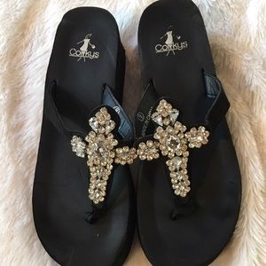 Corkys black rhinestone cross wedges sz 9