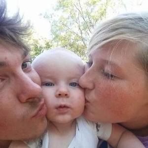 Meet your Posher, Casey