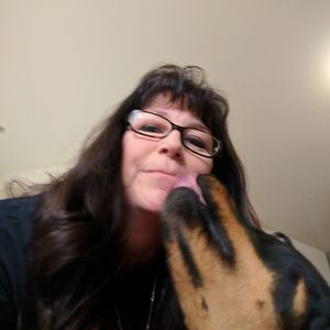 Meet your Posher, Alicia