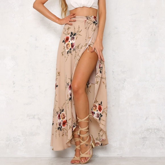 Nude Blush Floral Wrap Around Maxi Skirt S M L - Picture 3 of 4