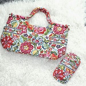 Vera Bradley Gabby Hope Garden with sunglass case