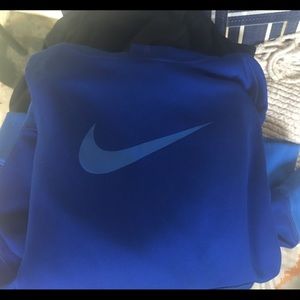 Nike therma fit hoodie sweatshirt