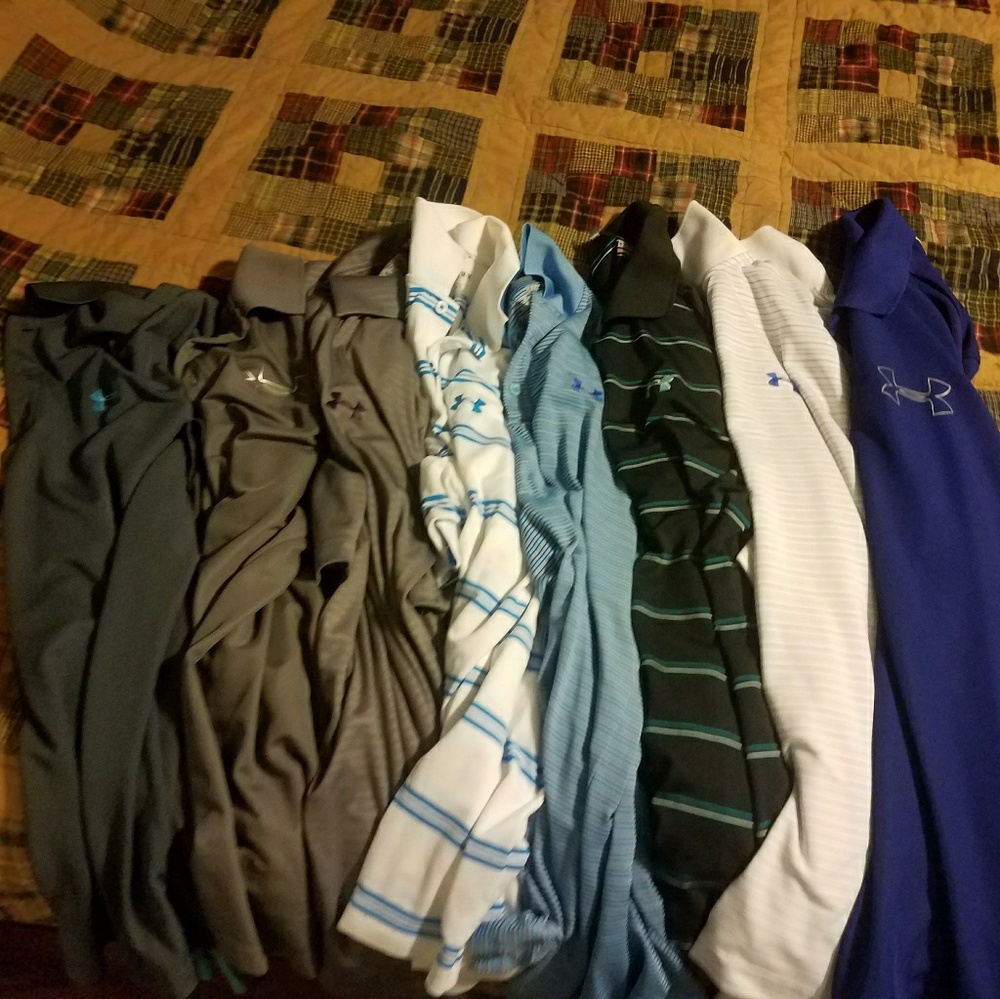 Under Armour Polo Shirts size medium like new cond