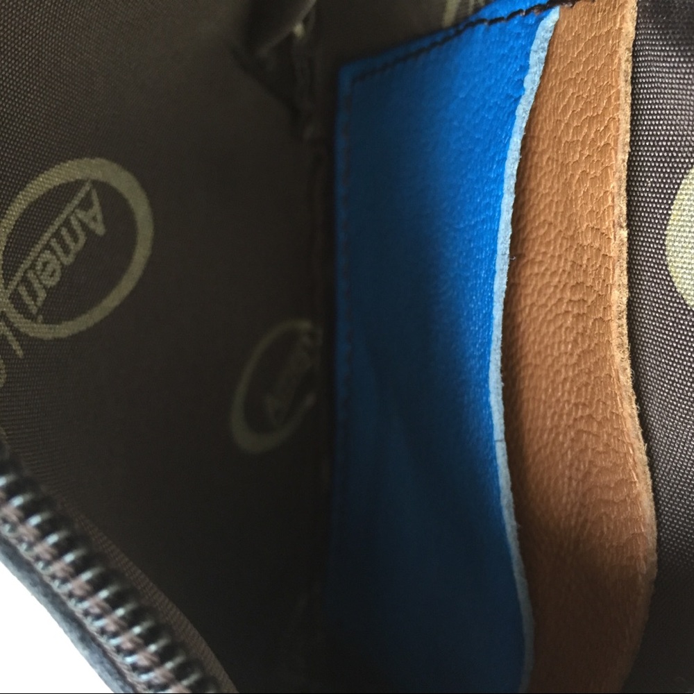 Ameri Leather Wristlet - image 7