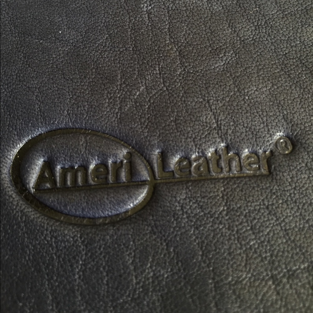 Ameri Leather Wristlet - image 4
