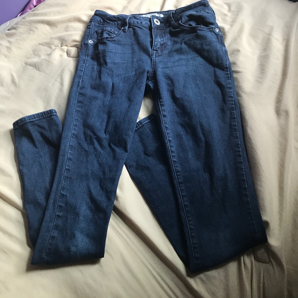 Bullhead low rise skinniest jeans