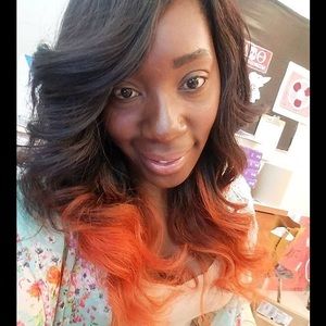 Meet your Posher, Selina