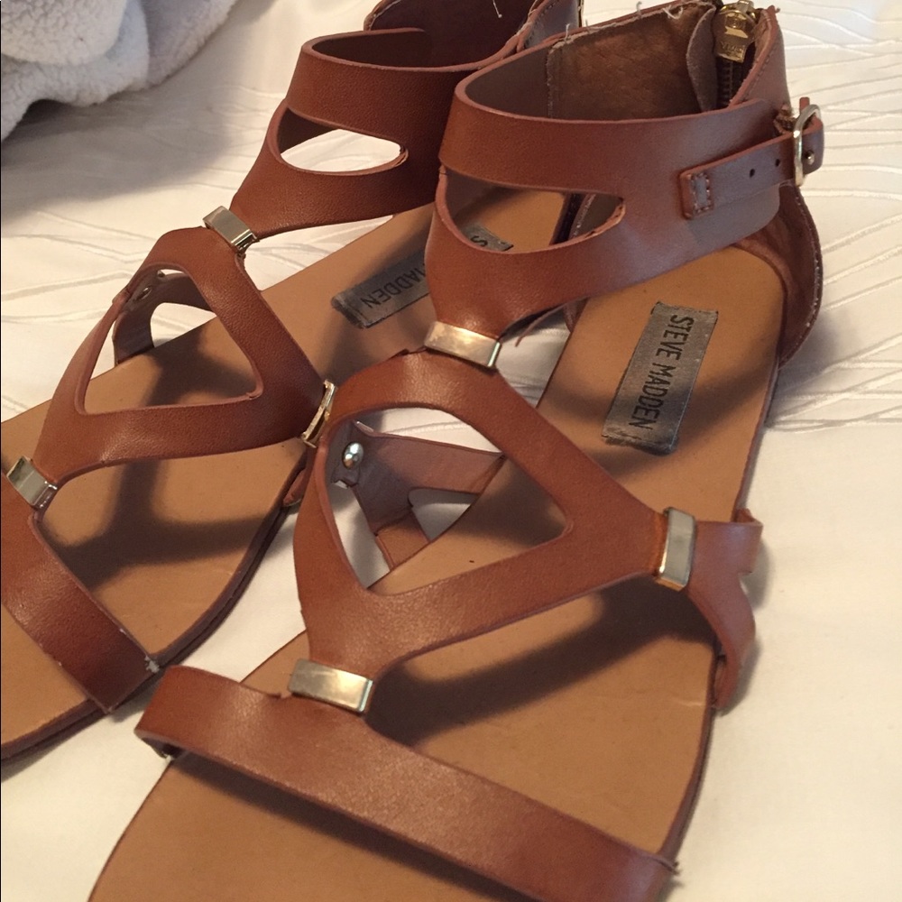 Steve Madden Sandals - Picture 2 of 3
