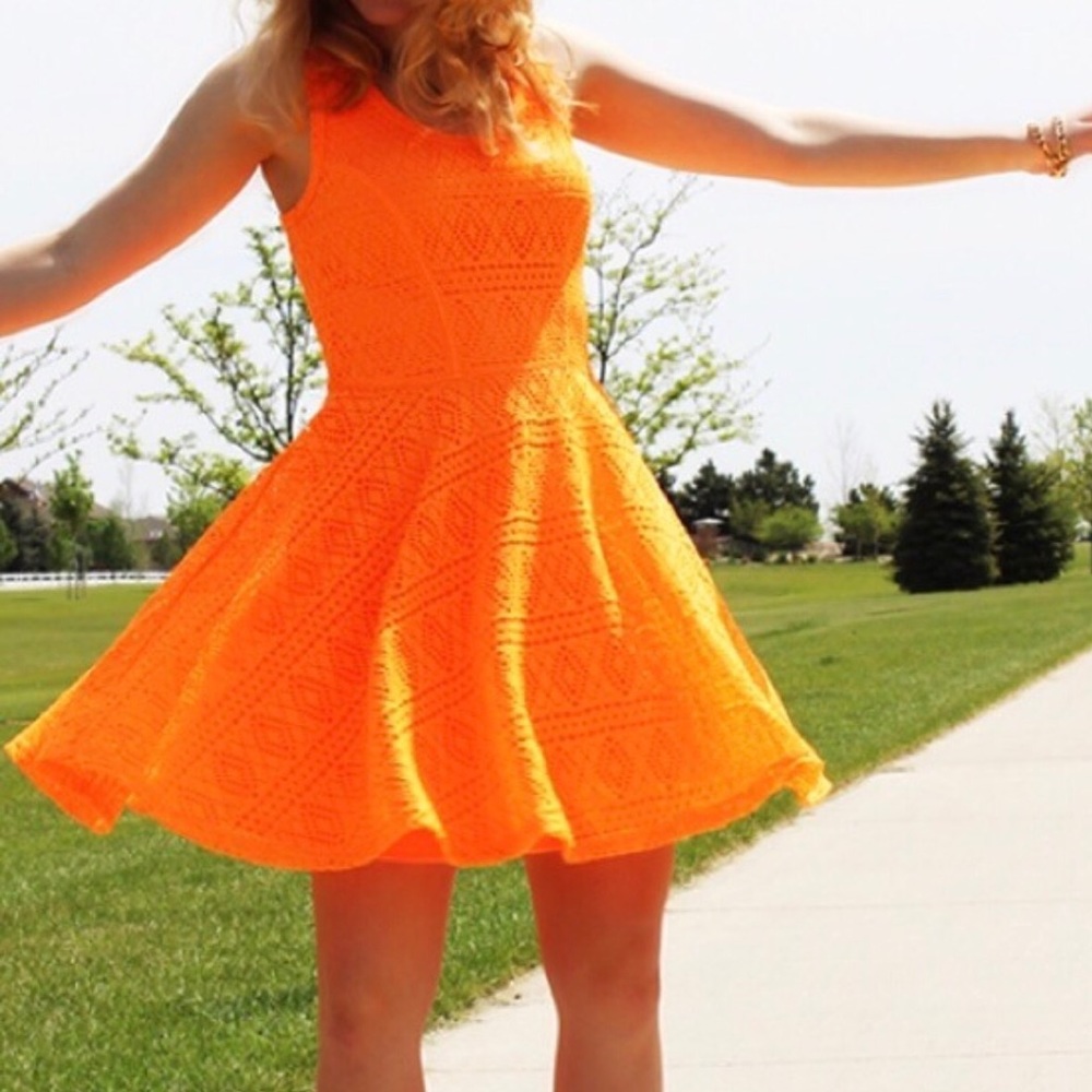 Host pick 🎉 Orange Dress