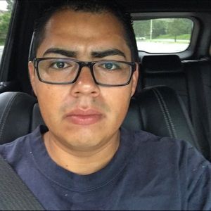 Meet your Posher, Ernesto