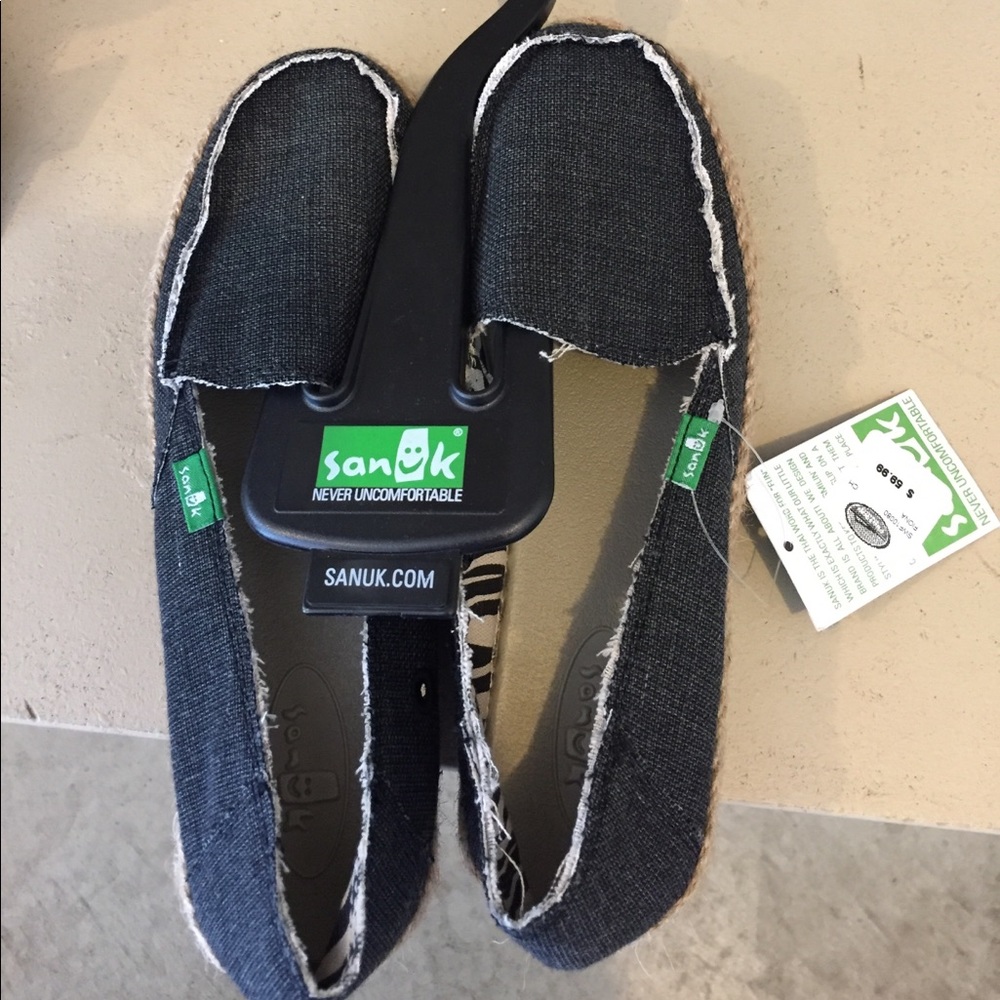 Samuel Sidewalk Surfers -Fiona