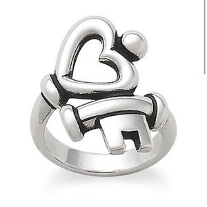 James Avery Key to My Heart Ring
