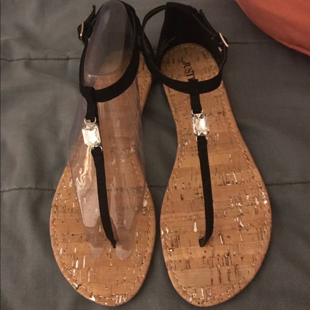Sandals - Picture 2 of 4