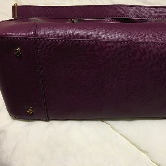*HP* EUC Authentic Tory Burch "Robinson" Tote - Picture 3 of 7