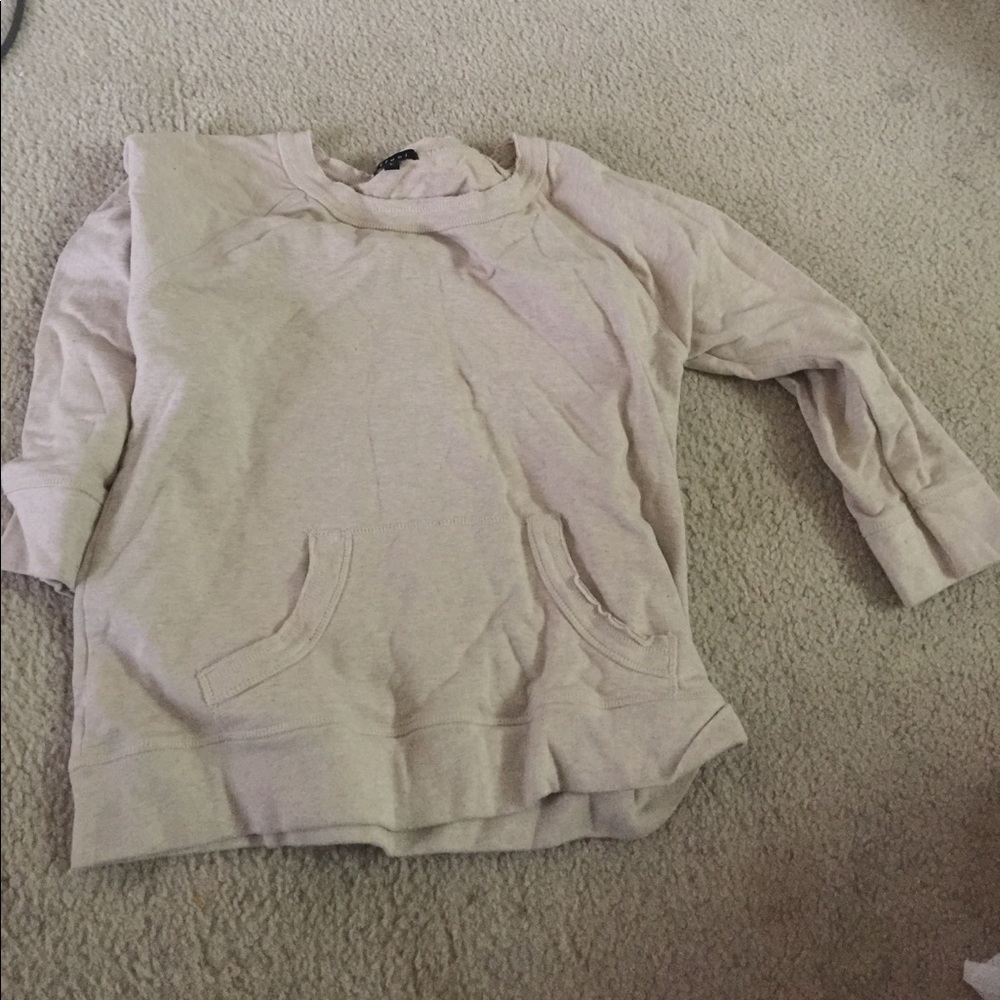 Tan 3/4 sleeve shirt