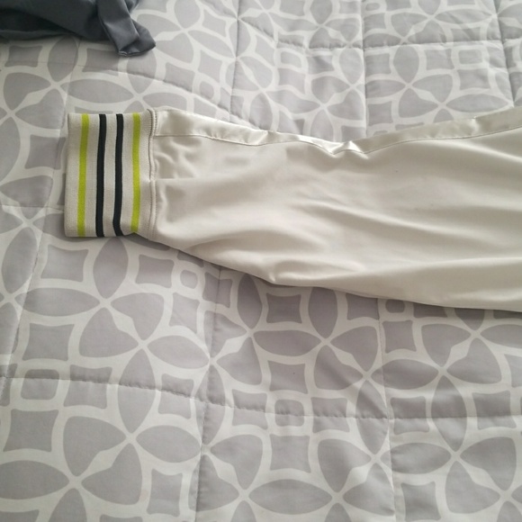 Jordan Jacket - Picture 3 of 5