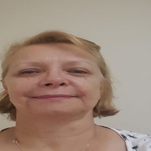 Meet your Posher, Eliana