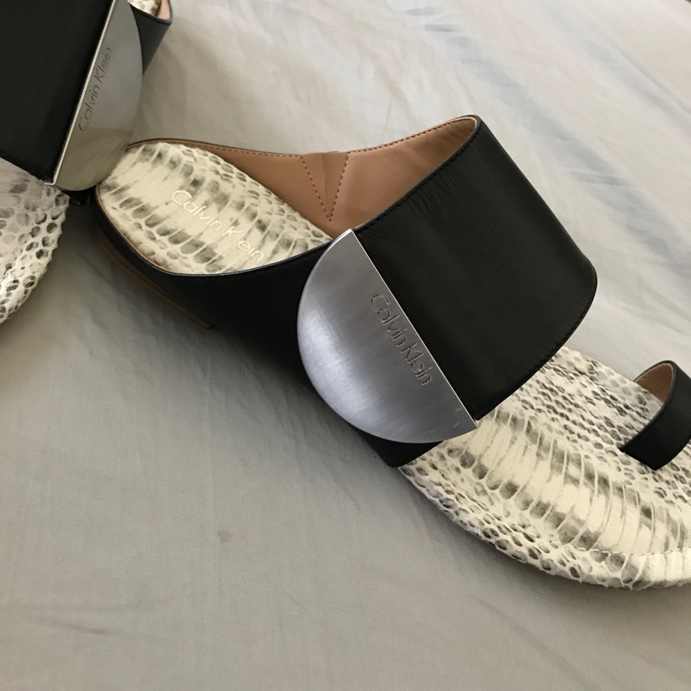 Calvin Klein shoes--sandel