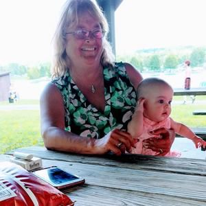 Meet your Posher, Becky