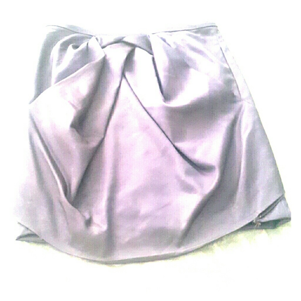 Alldressedup  small purple skirt