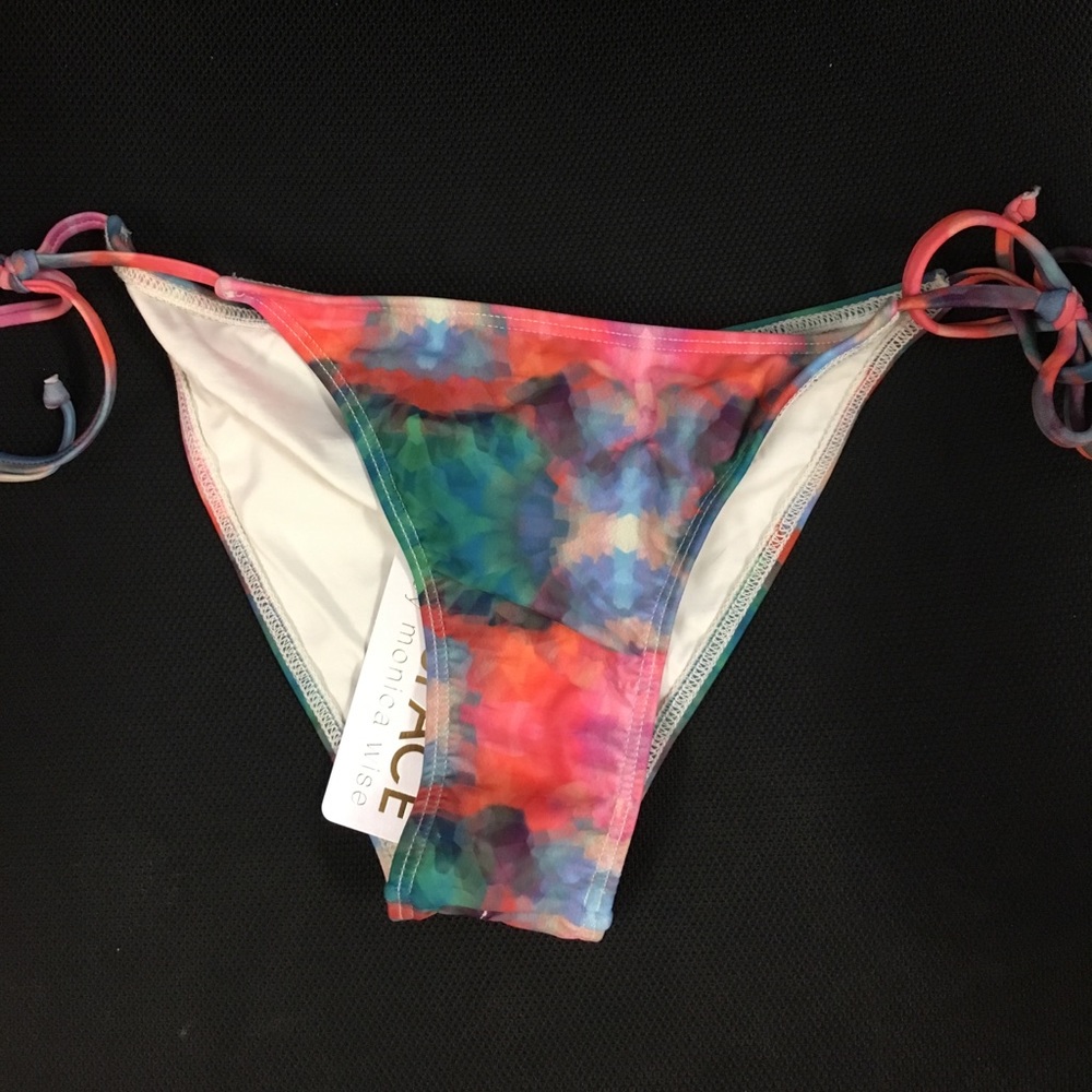 L space bottoms