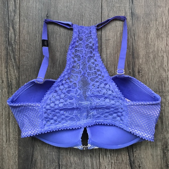 Victoria's Secret Very Sexy V-back Push-Up Bra - Picture 2 of 3