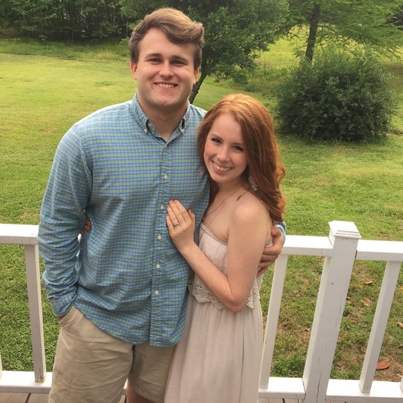Meet your Posher, Whitney - Picture 1 of 1