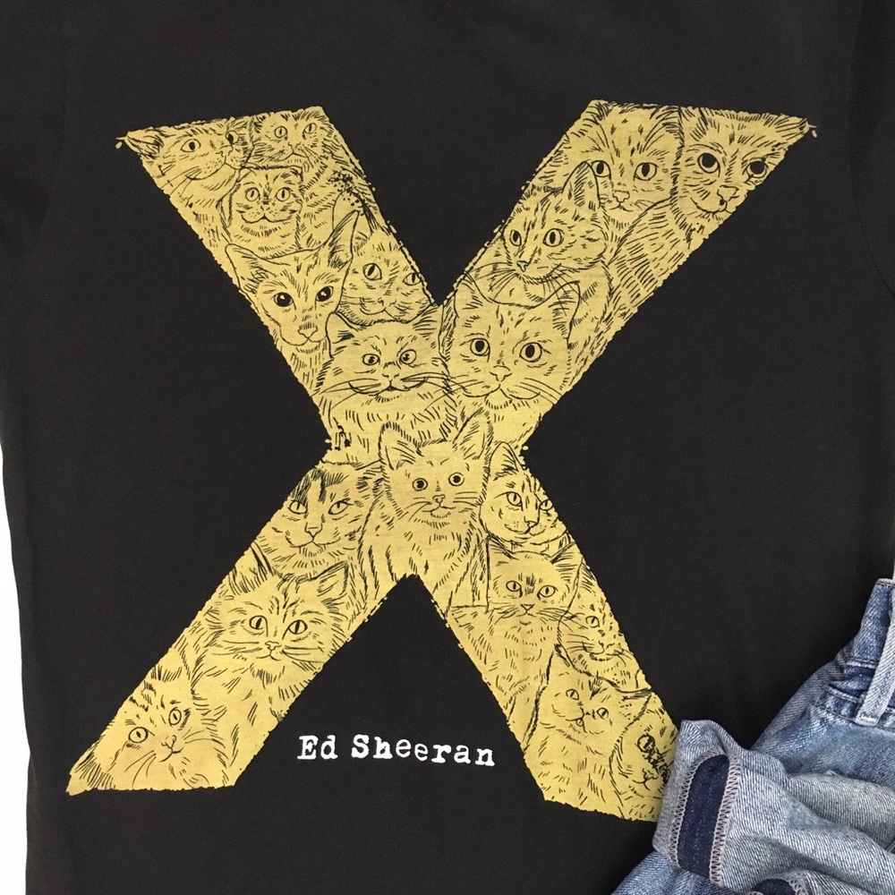 Ed Sheeran Tour Shirt Cat X Print, Size Small