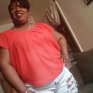 Meet your Posher, Deb