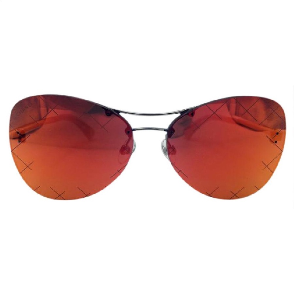 Channel Quilted Pilot Fall Sunglasses