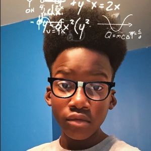 Meet your Posher, Elijah