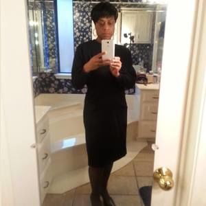Meet your Posher, Debi