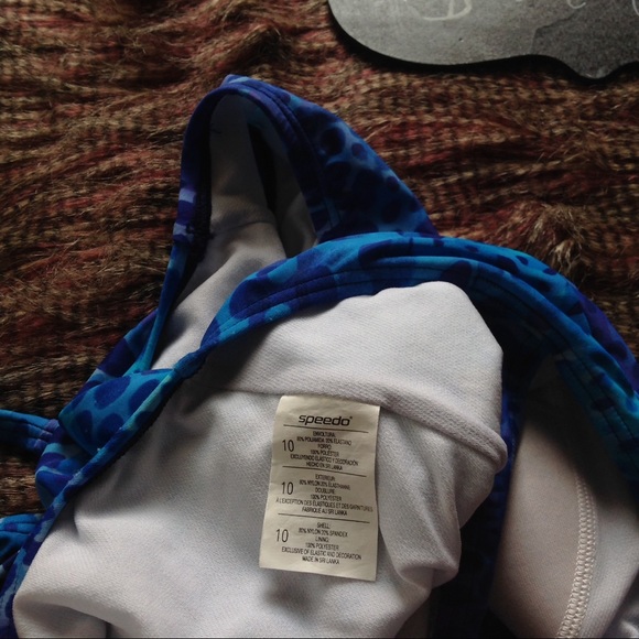 Speedo One piece Swim suit - Picture 4 of 4