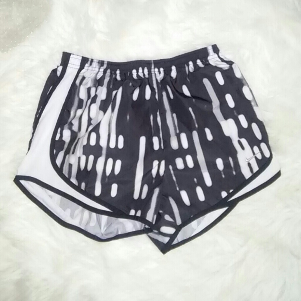 NIKE Sports Shorts size Small
