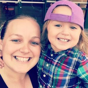 Meet your Posher, Debra