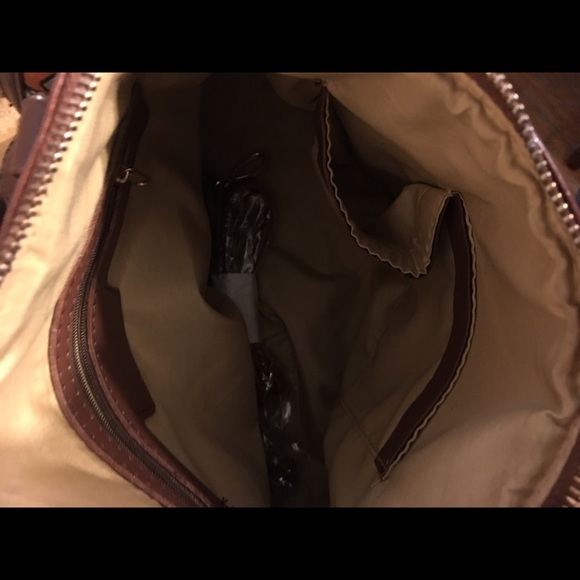 Purse - Picture 3 of 3