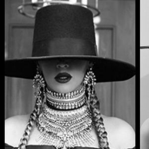 Meet your Posher, Tori