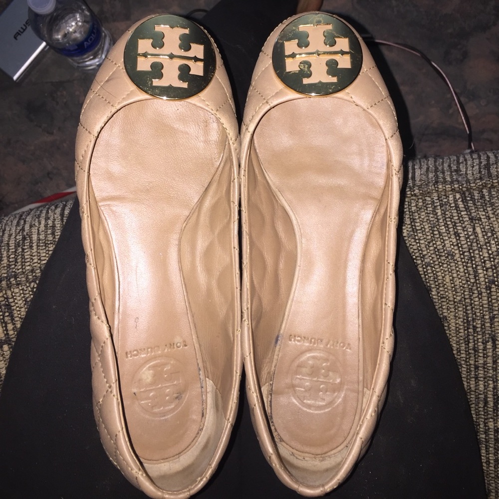 Tory burch tan quilted ballet flats