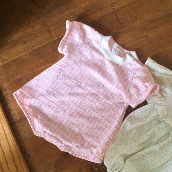 SOLD Two vintage Healthtex baby rompers - Picture 3 of 8