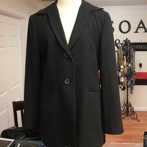 Tahari Blazer size 12