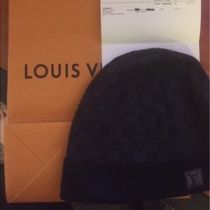 Louis Vuitton Petit Damier Hat