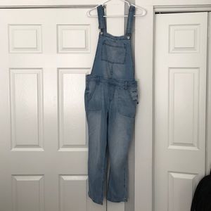 Super cute overalls by Level 99