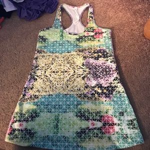 Lululemon crb size 8 like new