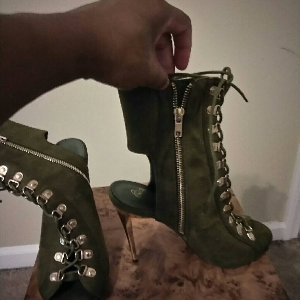 Women Shoes