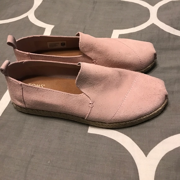 Toms Shoes - Pink Suede Toms