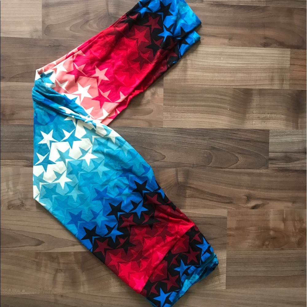 Americana TC LulaRoe leggings! Ombré stars!