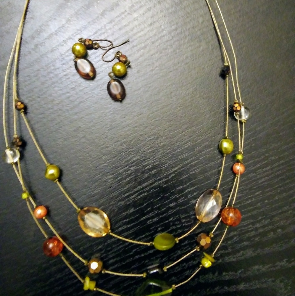 Earth tones necklace and earrings set