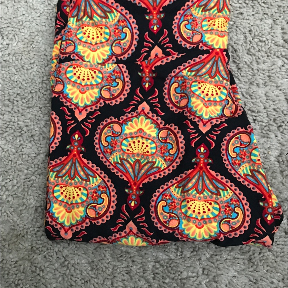 Lularoe OS lantern/ornament leggings!!!