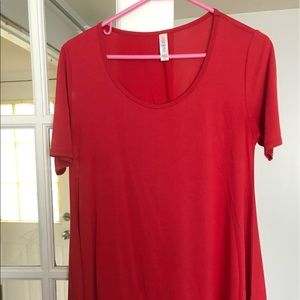 XS perfect T true red! Cool Ali my material!