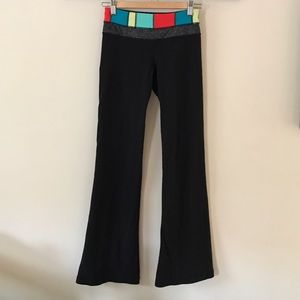 lululemon groove pants size 4 black